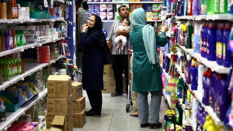 تورم اردیبهشت روی دور تند؛ کالاها در یک ماه ۱۰ درصد گران‌تر شدند