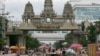 Suasana di kota perbatasan Thailand Aranyaprathet dan kota perbatasan Kamboja Poipet, 20 Juli 2008. (Sukree Sukplang (THAILAND)/REUTERS)