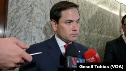 El senador Marco Rubio, republicano por Florida, dice que EE.UU. estaría dispuesto a negociar con el presidente de Venezuela Nicolás Maduro si retorna al camino constitucional.