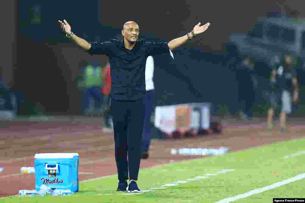 Comoros' French head coach Amir Abdou reacts during the football match between Ghana and Comoros; Cameroon, Jan. 18, 2022. 