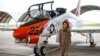 نخستین خلبان زن سیاه‌پوست هواپیماهای تهاجمی نیروی دریایی آمریکا کار خود را آغاز کرد