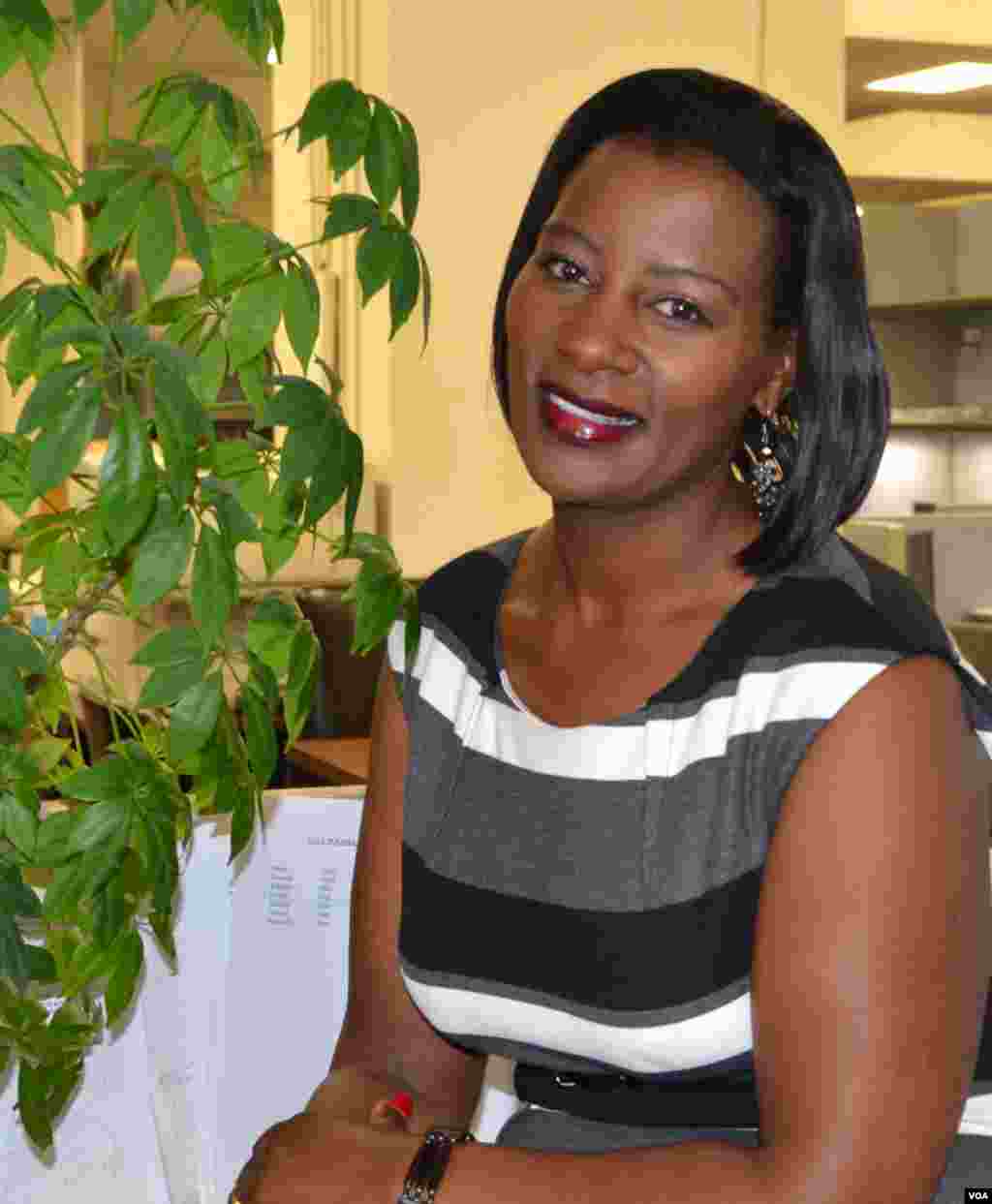 Esther Githui Ewart, Health Reporter &amp; Host of the Radio Programs "Ask the Doctor" and Host &amp; Trainer for the Launch of "Je Nifanyeje &ndash; What Shall I Do?&rdquo;&nbsp; for VOA's Swahili Service