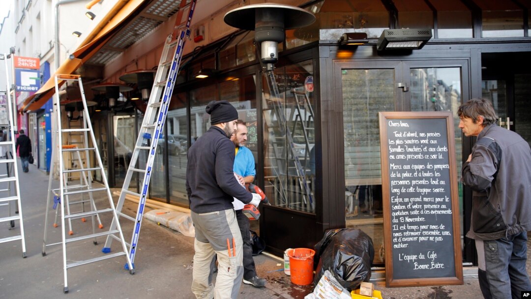Cafe "La bonne biere", di Paris, salah satu lokasi yang menjadi sasaran serangan teror di Perancis tahun 2015 (foto: dok).