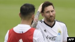 L'attaquant argentin Lionel Messi lors d'une séance d'entraînement au camp de base de l'équipe à Bronnitsy, le 13 juin 2018,