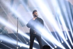 The Weeknd, es otro de los artistas que participó en esta inusual edición de los premios musicales que son otorgados por la cadena MTV.