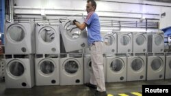 La restricción en las inversiones puede estar atada a un posible ajuste en el presupuesto federal.