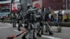 Policía y manifestantes nuevamente se enfrentan en Hong Kong