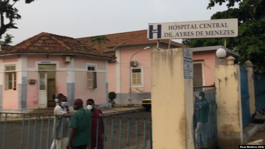 Hospital Central Dr. Ayres de Menezes, São Tomé e Príncipe