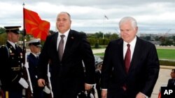 Коњановски побарал поддршка од Гејтс за НАТО