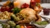 ARHIVA - Tradicionalni obrok za Dan zahvalnosti (Foto: AP/Larry Crowe)