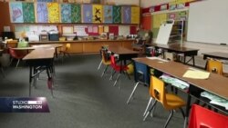 SAD: Roditelji se suočavaju s teškim izborima dok se škole pripremaju za ponovno otvaranje