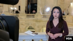 VOA Indonesian's Patsy Widakuswara going live from the Russell Senate building Rotunda, February 28, 2017. 