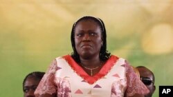 Simone Gbagbo, umutambukanyi wa Laurent Gbagbo yahoze arongoye Cote d'Ivuware, itariki 15/01/2011