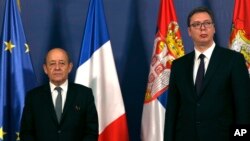 Ministar spoljnih poslova Francuske Žan Iv Le Drijan i predsednik Srbije Aleksandar Vučić tokom susreta u Beogradu, 12. april 2018.