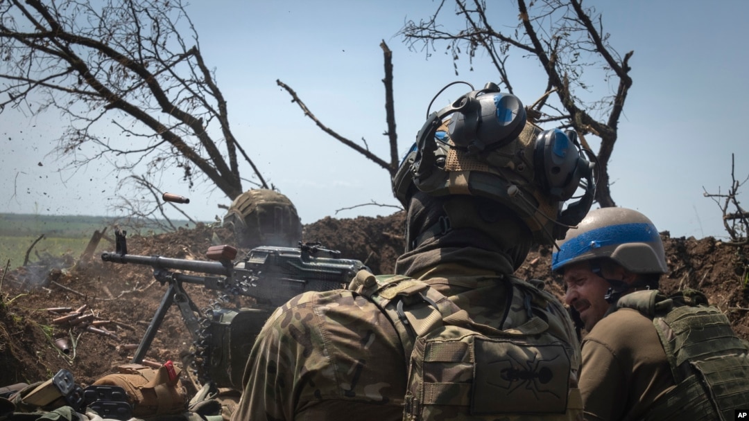 Украинские военные на юго-востоке страны (архивное фото) 
