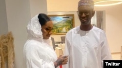 Malam Nuhu Ribadu da 'yarsa Fatima (Hoto: @NuhuRibadu Twitter)