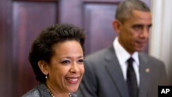 Presiden Barak Obama (kanan) dan Loretta Lynch di Gedung Putih (Foto: dok). 