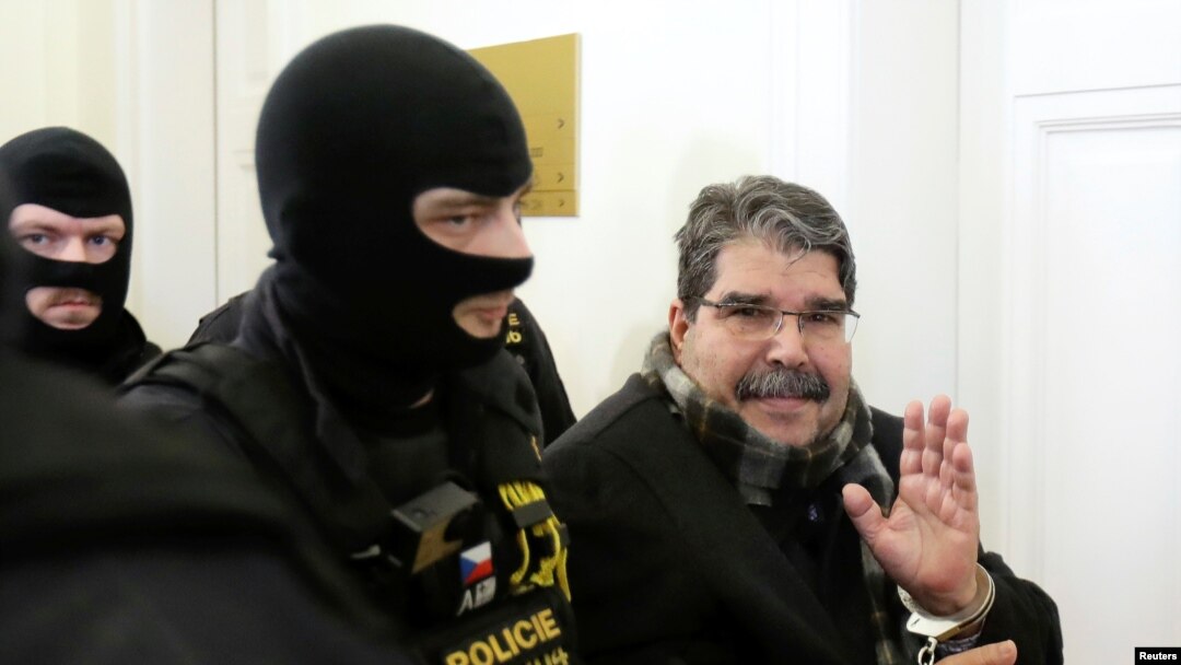 Salih Muslim, mantan ketua Partai Serikat Demokrat (PYD) saat berada di Praha, 27 Februari 2018. (Foto: dok).