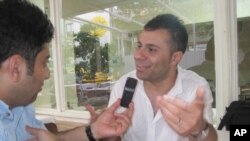 Hunermend Cîhan Çelîk Qala Rewşa Hunera Kurdî li Tirkîye Dike