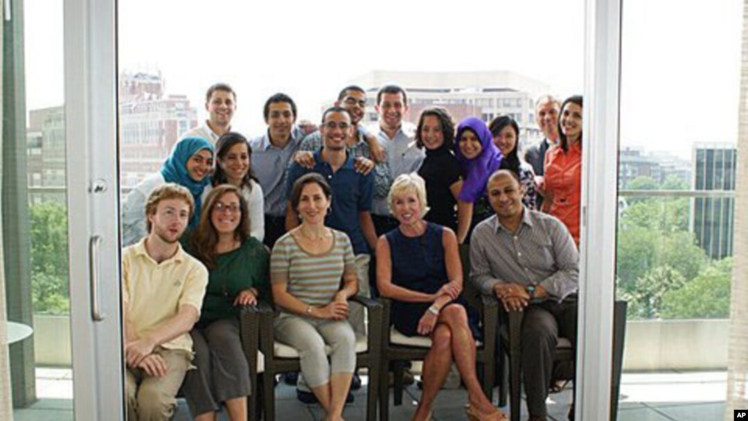 Egyptian and American participants of the LearnServeEgypt Program at one of their sessions in Washington, DC