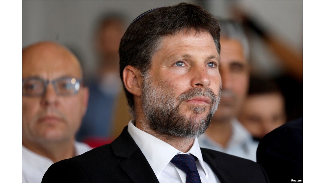 Menteri Keuangan Israel Bezalel Smotrich di Tel Aviv, di Petah Tikva, Israel, 17 Agustus 2023. (Foto: Reuters)