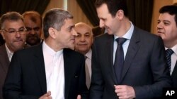 El presidente sirio Bashar al-Assad se reune este lunes 16 con el ministro iraní de Economía, Ali Tayebnia, en Damasco.