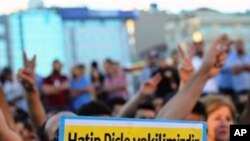 Dadgeh Endamên Kurdên Hilbijartî Bernade