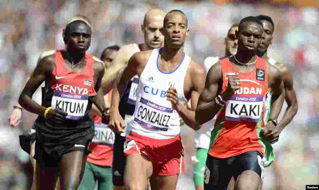 Olympics men 800 heats