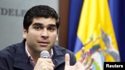 El vicepresidente de Ecuador, Otto Sonnenholzner, durante un conferencia de prensa en Quito el 4 de octubre del 2019. 