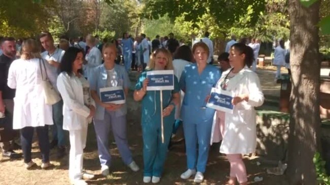 Лекаритре на протест: Доста е насилство врз медицинскиот персонал