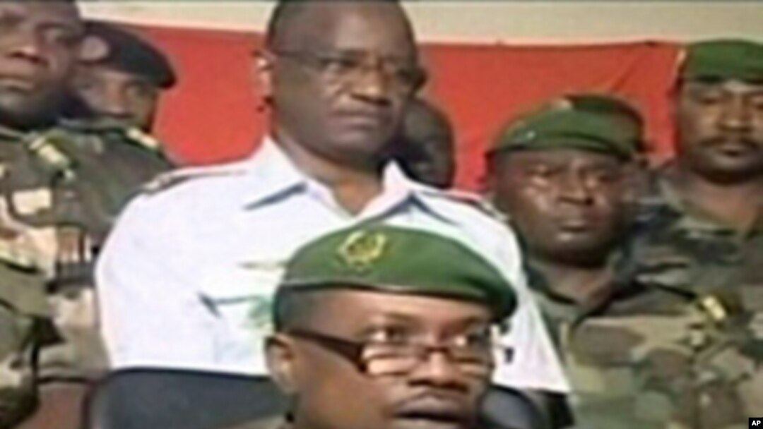 Colonel Gokoye Abdul Karimou, spokesman for the Niger millitary junta delivering a televised statement in Niamey, 19 Feb 2010
