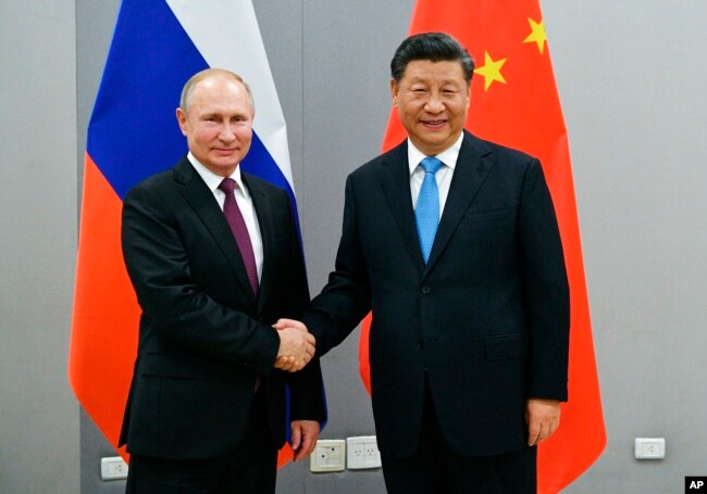 Rusya lideri Vladimir Putin ve Çin Lideri Xi Jinping