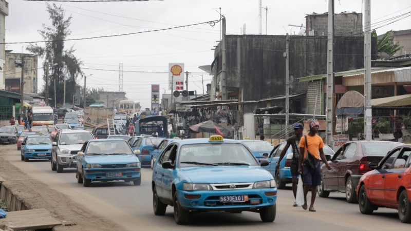 Côte d'Ivoire : sensibilisation des motocyclistes sur le port du casque