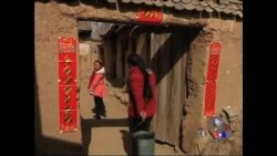 中国两会来临，村民期望摆脱贫困 
