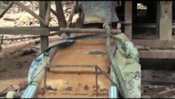 Cambodian Miners Risk Lives to Dig for Gold (VOA On Assignment)