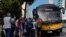 El transporte ha sido por años un grave problema para la mayoría de los cubanos, como parte de la crisis económica que padece la nación.