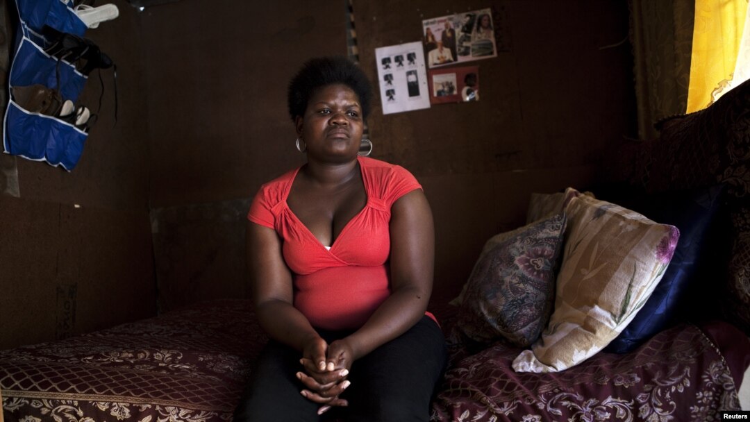 Fumana Ntontlo, perempuan Afrika selatan berusia 30 tahun, mengaku mengalami perkosaan saat berusia 8 tahun (foto: dok). Penegakan hukum atas pelaku perkosaan masih sangat lemah di Afrika selatan. 