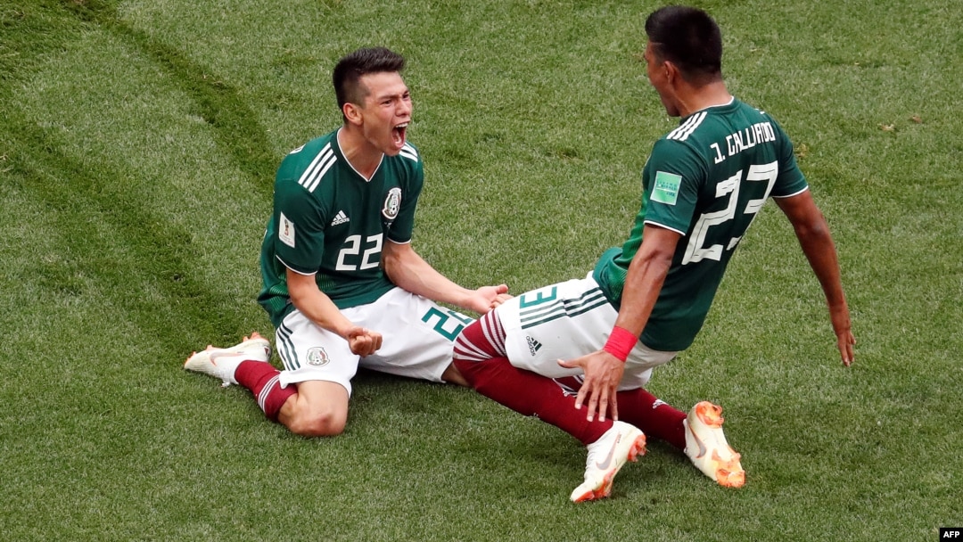 Cầu thủ Hirving Lozano của Mexico ăn mừng bàn thắng trước Đức hôm 17/6.