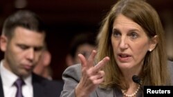 Health and Human Services Secretary Sylvia Burwell testifies before the Senate Appropriations Committee hearing on the government’s Ebola response in Washington, Nov. 12, 2014.