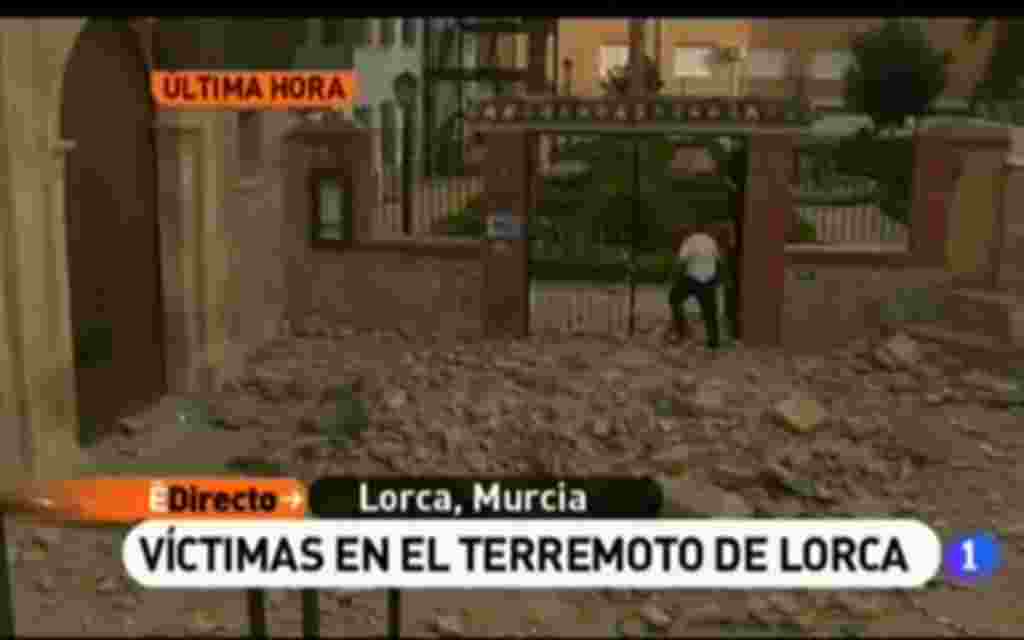 RTVE muestra las imágenes de los edificios derrumbados en Lorca.
