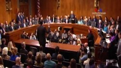 Քլինտոնն իր պարտության մեջ մեղադրում է Կենտրոնական հետախուզական բյուրոյի ղեկավարին