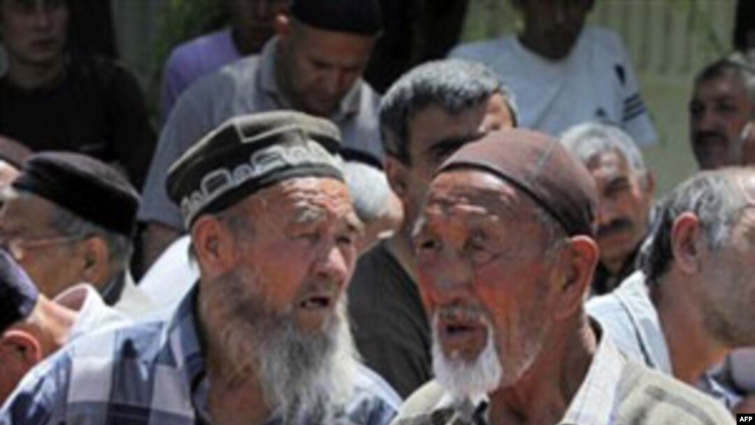 Qanday yordam kerak, deganda chegarani ochish, madaniy, ma'rifiy aloqani yaxshilash, mehr-oqibat eng ko'p tilga olinadi