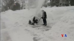 2015-02-11 美國之音視頻新聞: 美國東北部連降大雪