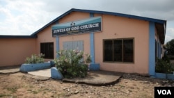 The Jewels of God church has had complaints from irate neighbors demanding that it tone down the music and preaching at all-night prayer services, in Pokuase, Ghana, Oct. 10, 2014. (Chris Stein / VOA)