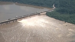 На плотине Коновинго открыты водоспуски