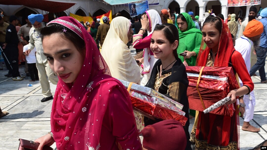 Pakistan minorities