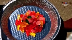 Կանադայում վերջին օրերին այնքան շոգ է,որ դրսում ժելատինե կոնֆետները հալչում են