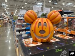 A Halloween decoration is on display for shoppers in a Costco warehouse on Sunday, July 28, 2024, in Sheridan, Colo. (AP Photo/David Zalubowski)