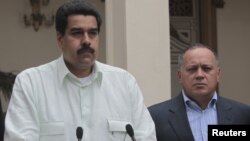 Nicolás Maduro, presidente en funciones, y Diosdado Cabello, cabeza de la Asamblea Nacional deben tomar decisiones.