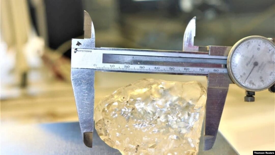 A 1,098-carat diamond, discovered in Botswana and believed to be the third-largest gem-quality stone ever to be mined, is seen in this undated handout picture received June 16, 2021. (Debswana Diamond Company via Reuters)